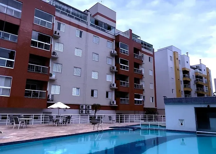 Canto nobre da Praia Grande - Apartamento completo e confortável Ubatuba