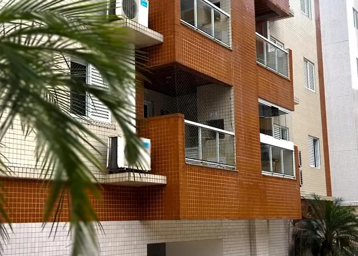 Canto nobre da Praia Grande - Apartamento completo e confortável Ubatuba